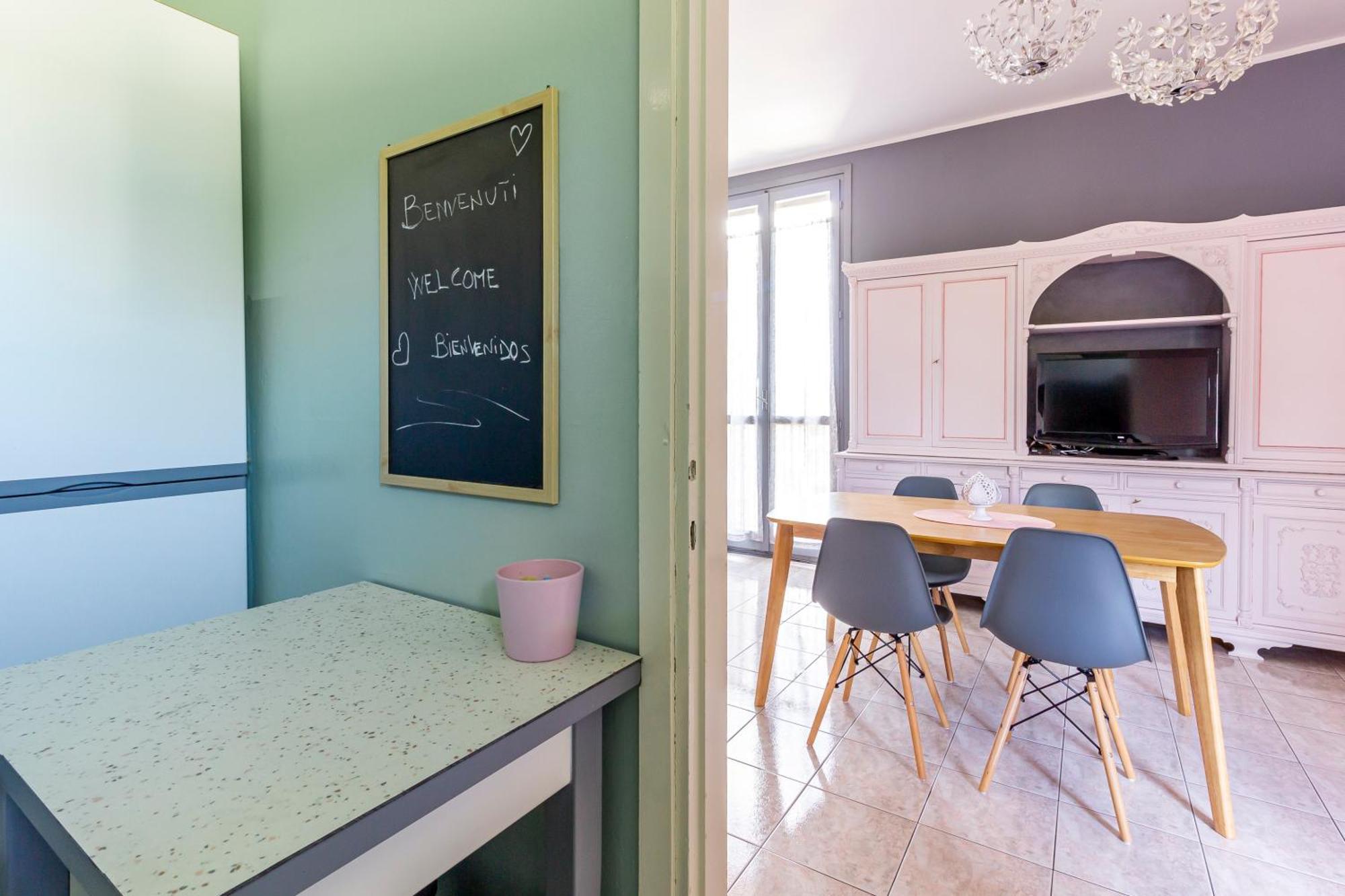 Apartamento Parking & Terrace - Large 90 Mq - Self Check-In & Remote Access Como Exterior foto